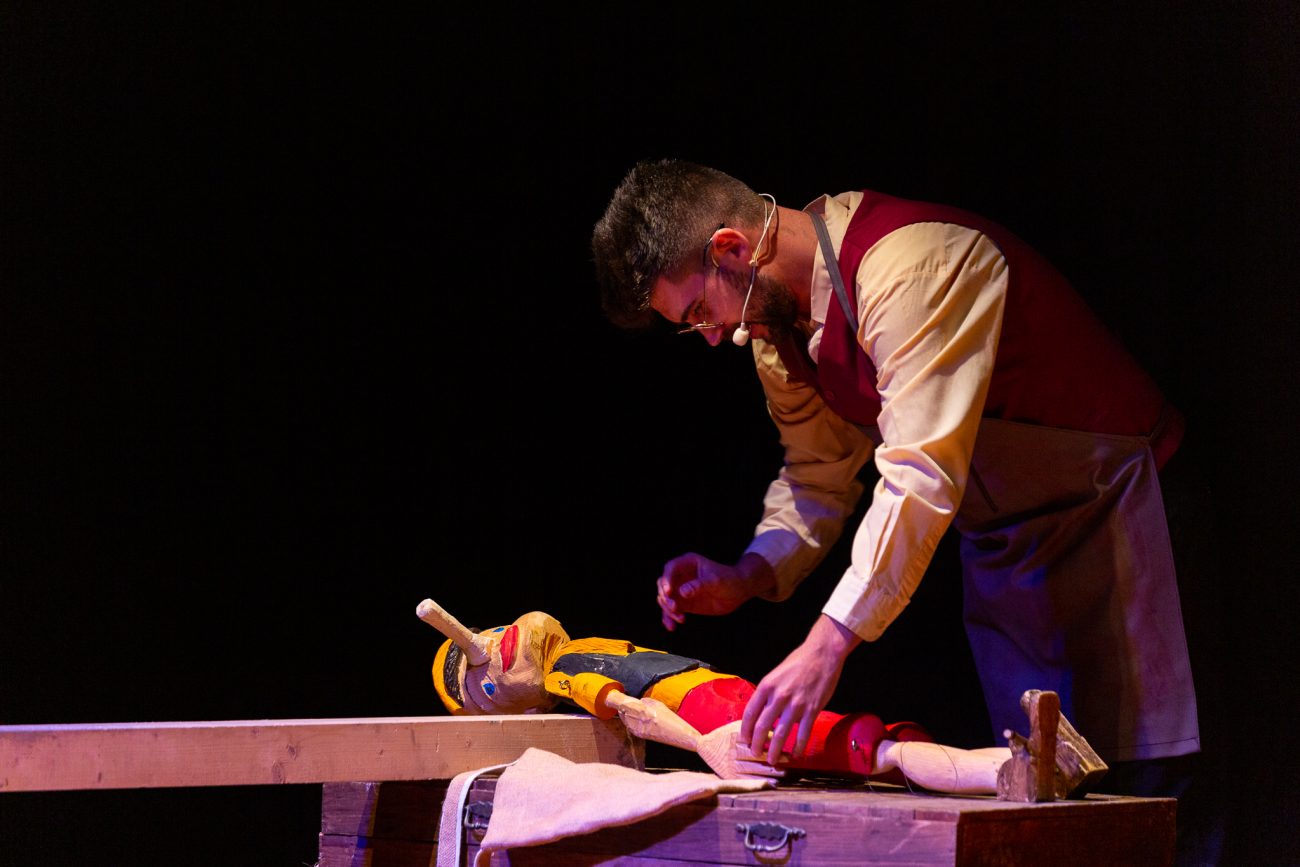 A Capoeira-Companhia de Teatro de Barcelos - Auditório Municipal de Esposende - Município de Esposende